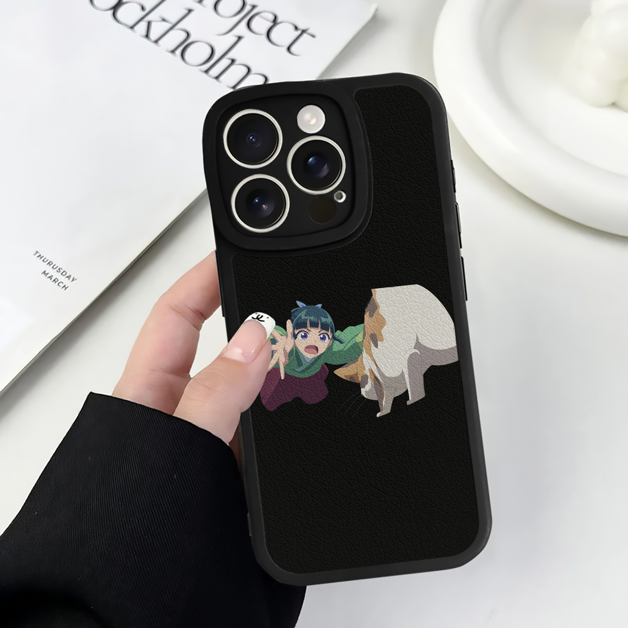 薬屋のひとりごと The Apothecary Diaries 【iPhone 16シリーズ対応】シリコンスマホケース（レザー調） 材質：シリコン